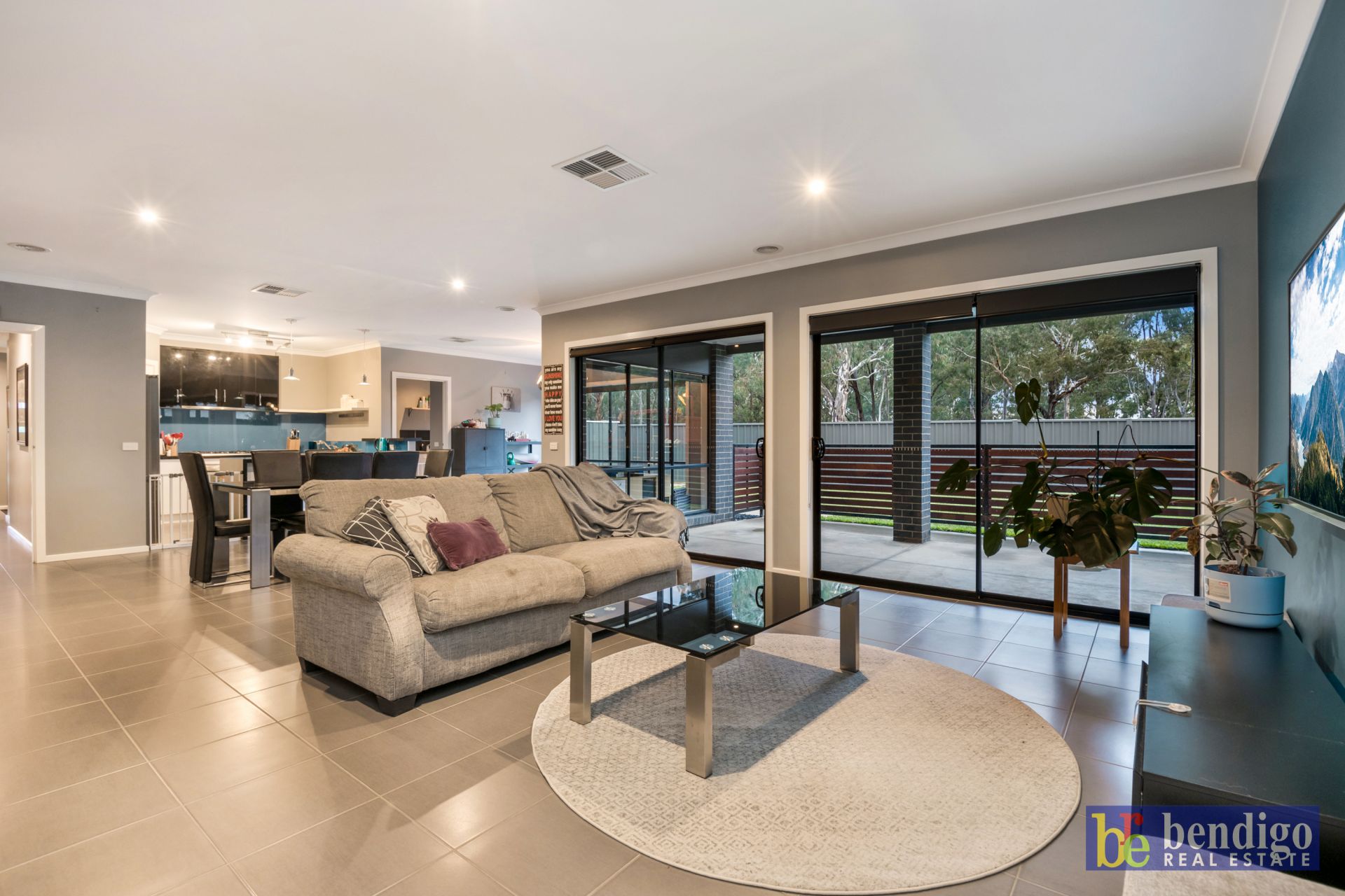 24 Perry Lane Epsom VIC, Epsom - Thumbnail 2