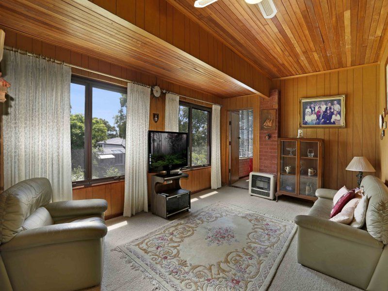 21 Coora Road, YOWIE BAY, Yowie Bay - Thumbnail 2