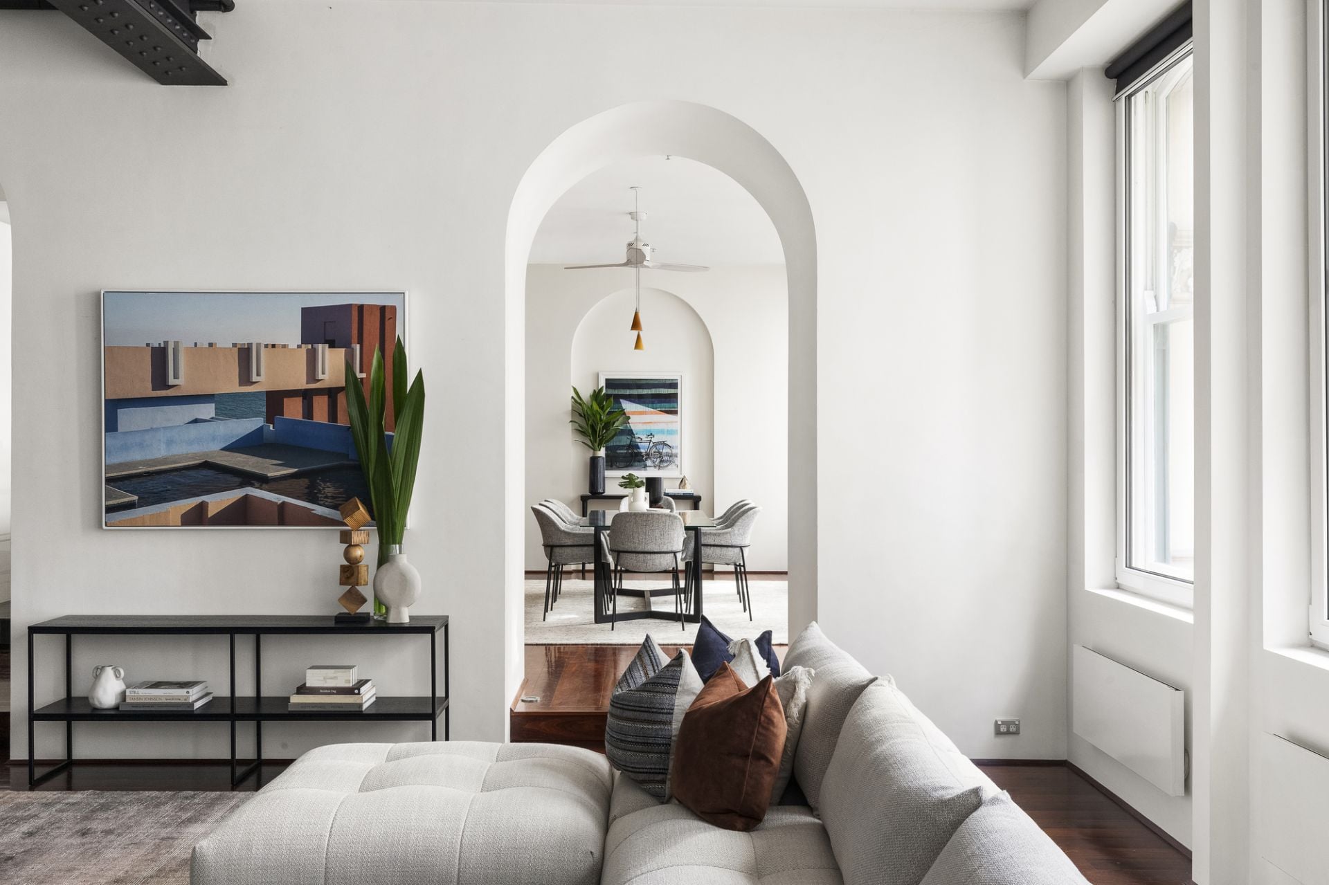 202/8 Bligh Place, Melbourne, Melbourne - Thumbnail 2
