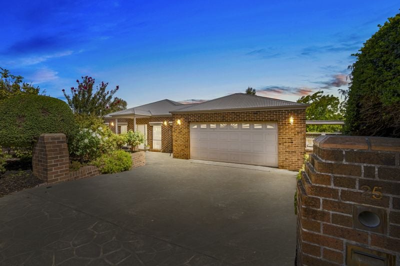 25 Robinia Court, Kilmore