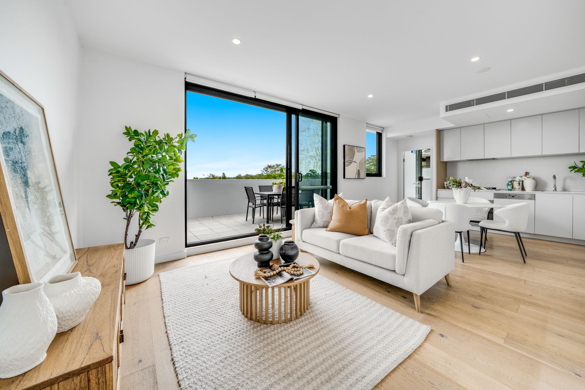 1.604/18 Hannah Street, Beecroft, Beecroft - Thumbnail 2