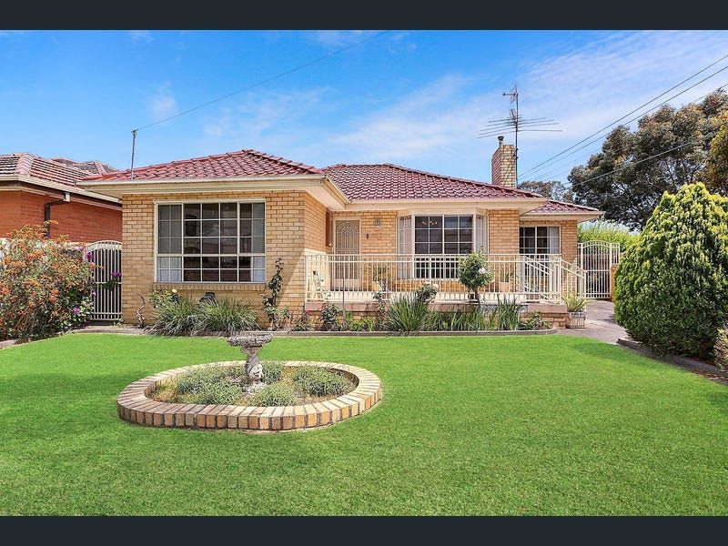 Family-Friendly Living in a Quiet Corner Location