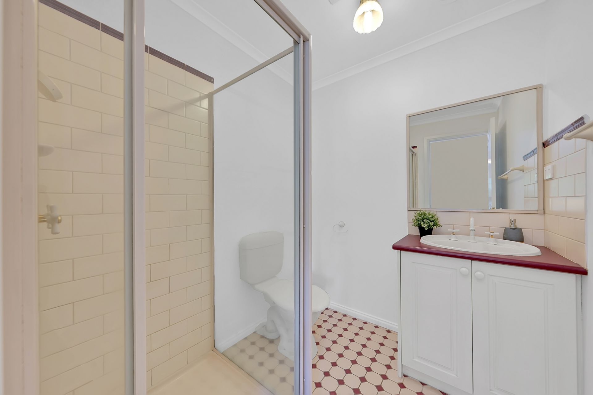 Impeccable Townhouse Set Amongst Convenient Surrounds