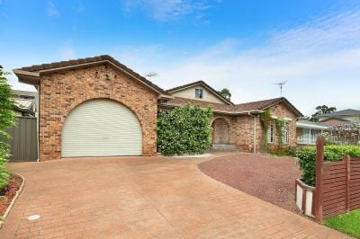 Abbotsbury 56 Bancroft Road