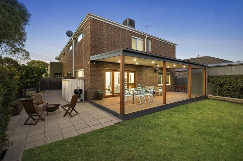 2 Kalatha Street, South Morang