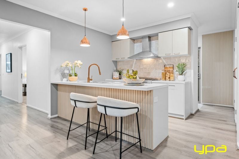 20 Riverstone Boulevard Clyde North VIC, Clyde North - Thumbnail 6