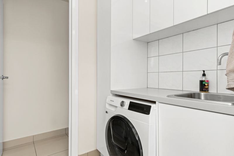 13 Highgate Hill, Epping