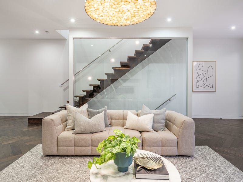 7 Lawson Street, Hampton, Hampton - Thumbnail 5
