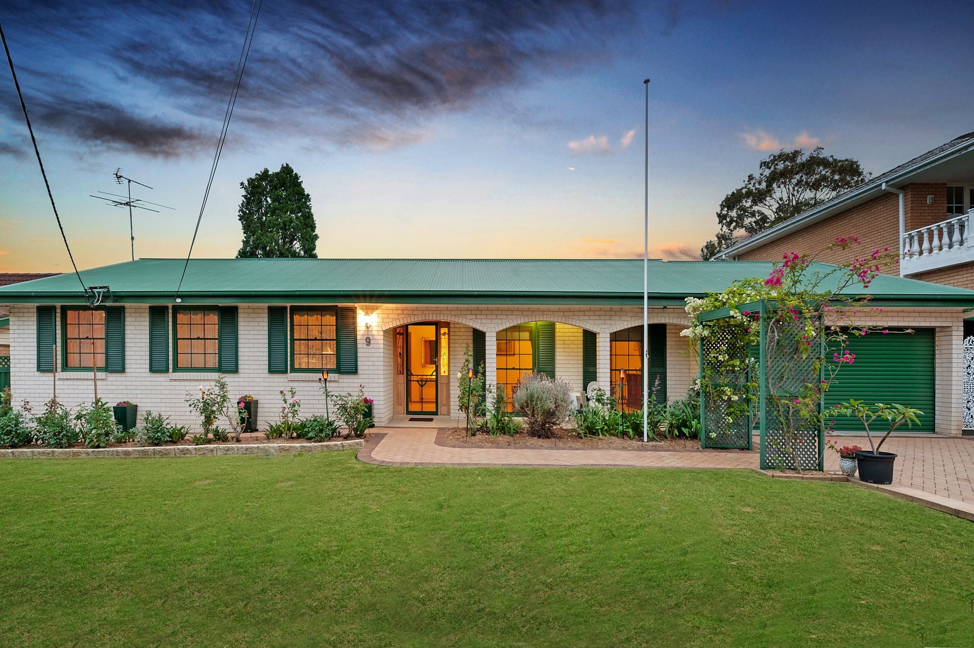 9 Castle Circuit, Westleigh, Westleigh - Thumbnail 2
