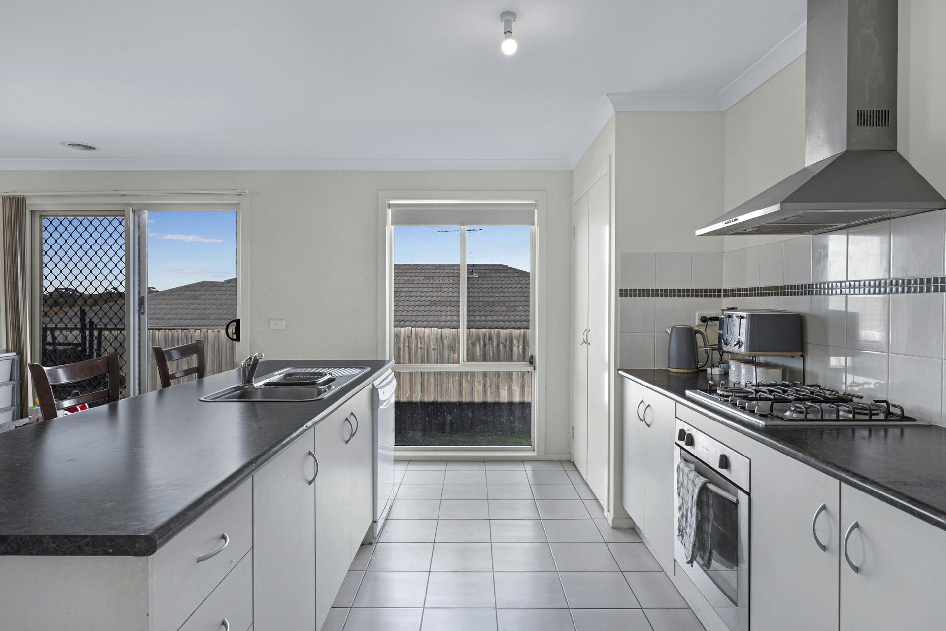 24 Tilley Drive, Maddingley, Maddingley - Thumbnail 4