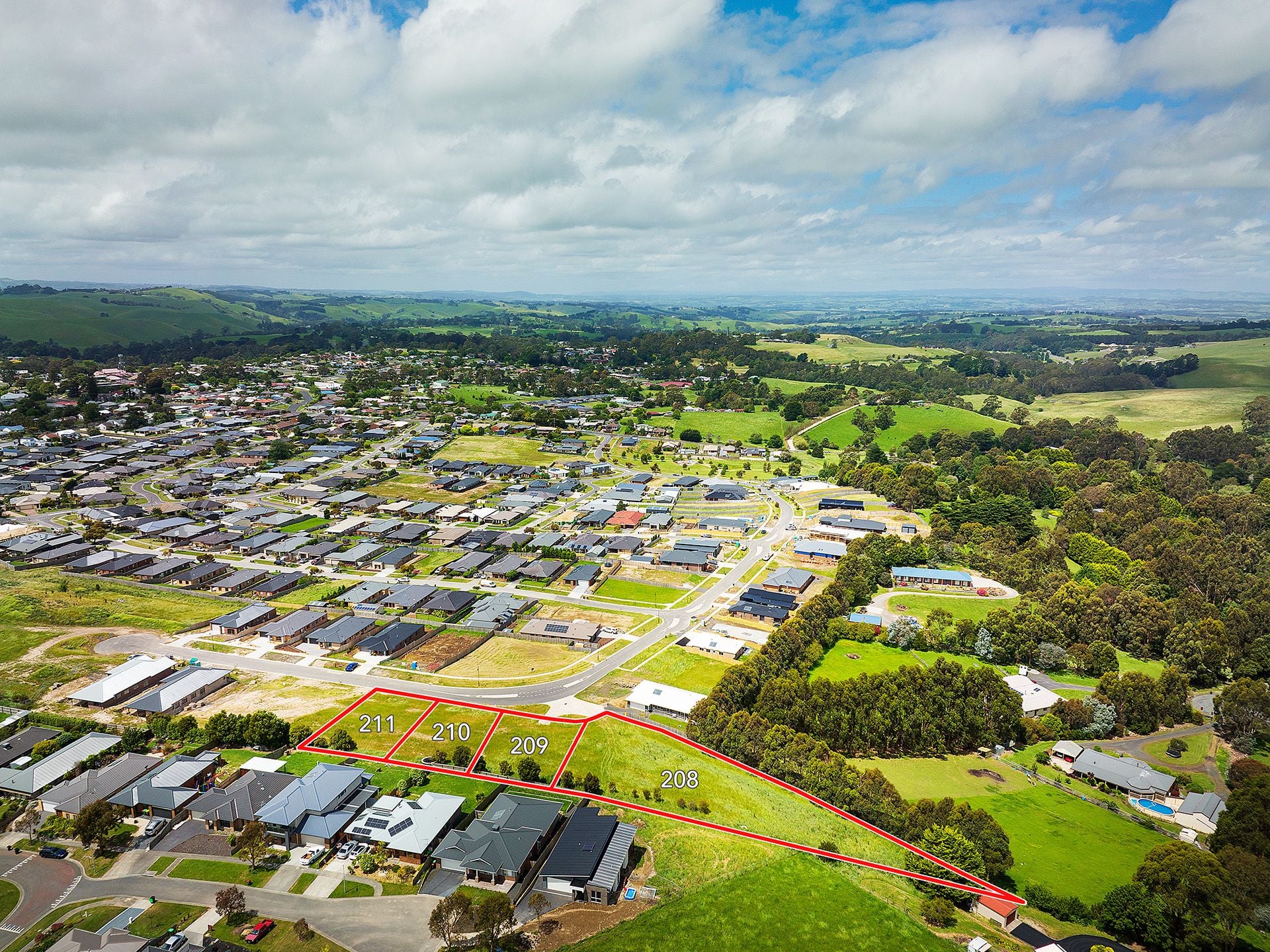 Lot 208/98 Isabella Boulevard, Korumburra VIC 3950