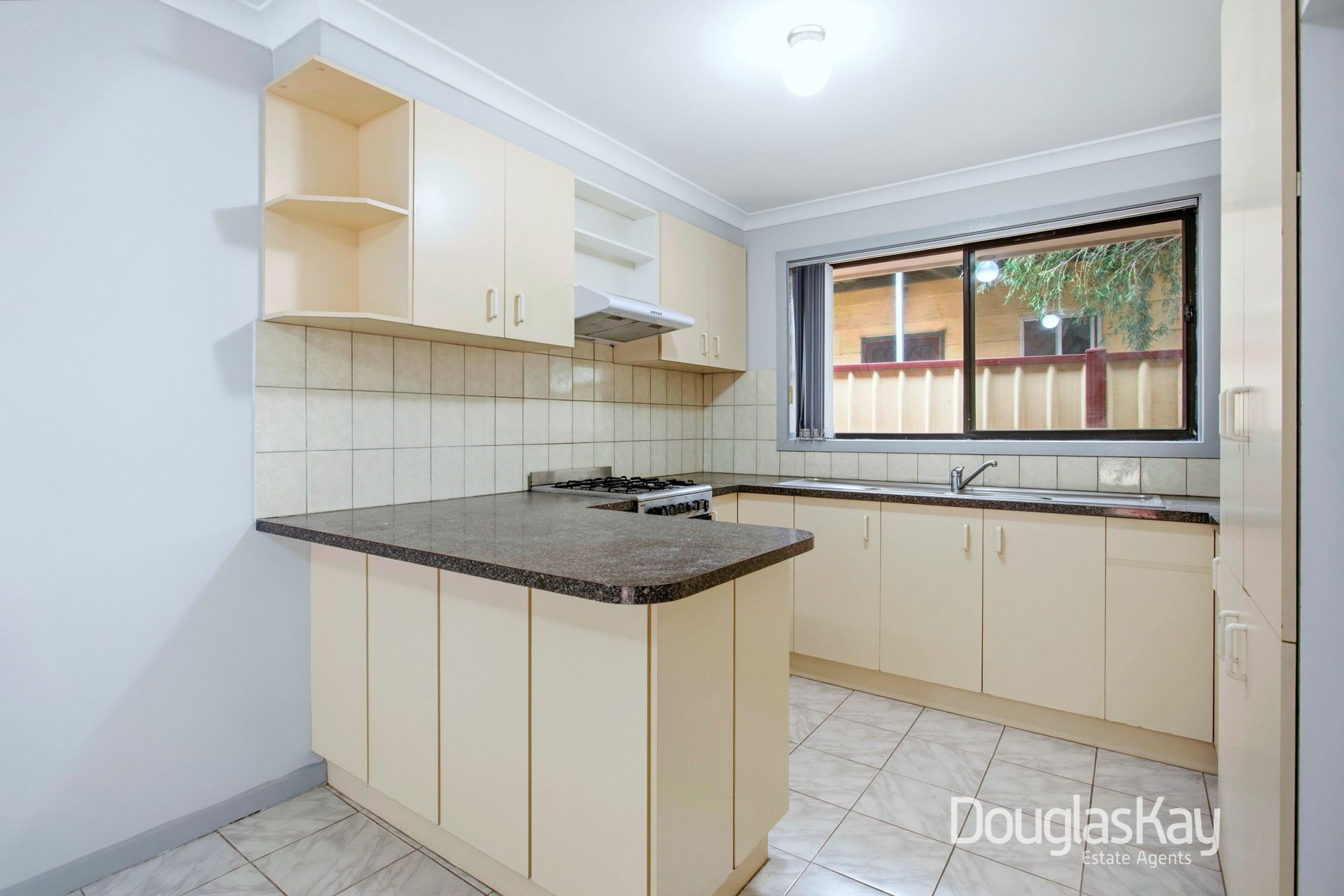 2/15 Taunton Street, Sunshine VIC, Sunshine - Thumbnail 8