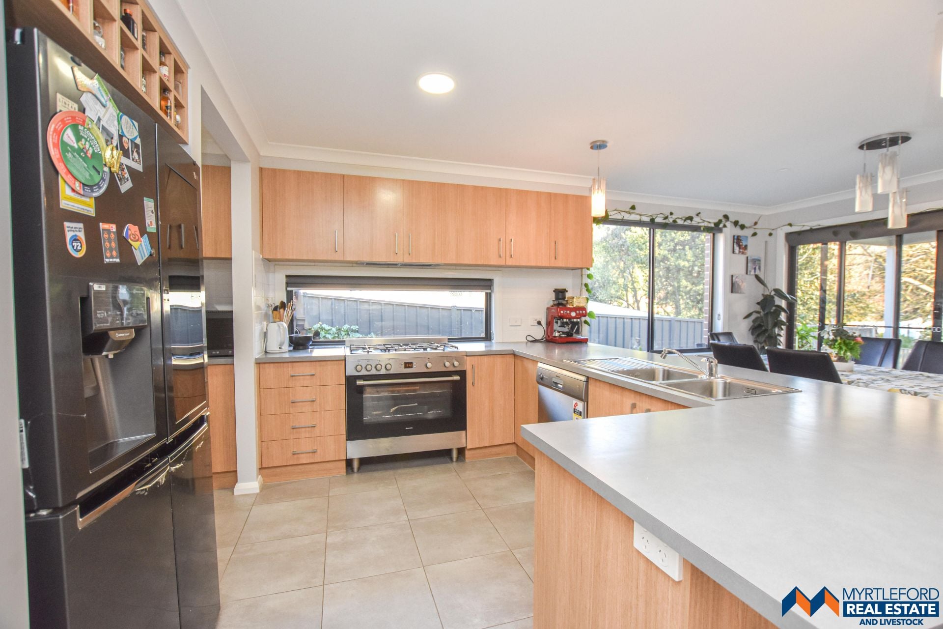 22 Jamieson Street., MYRTLEFORD, . Myrtleford - Thumbnail 5