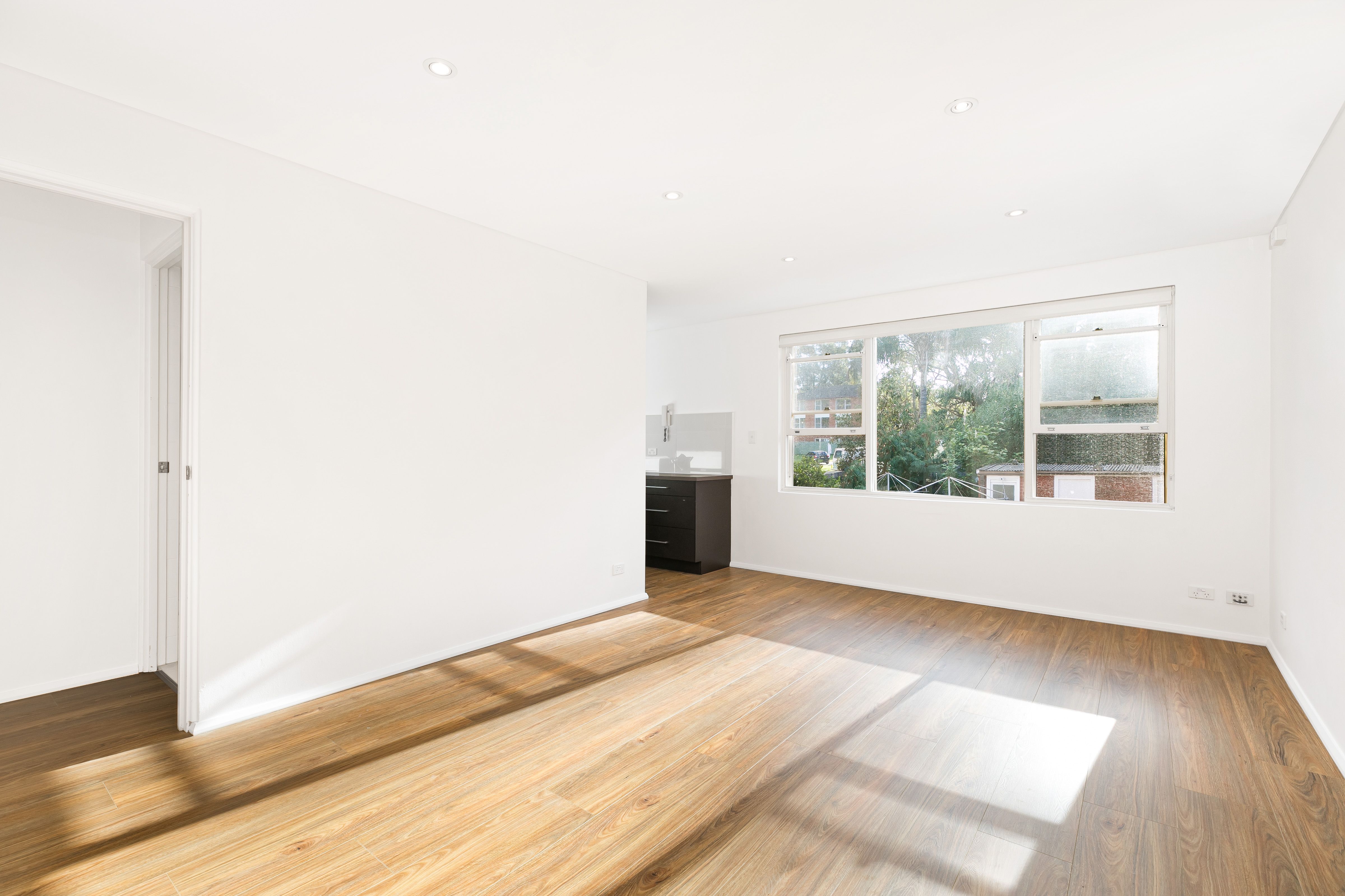 5/2 Deeban Walk CRONULLA 2230