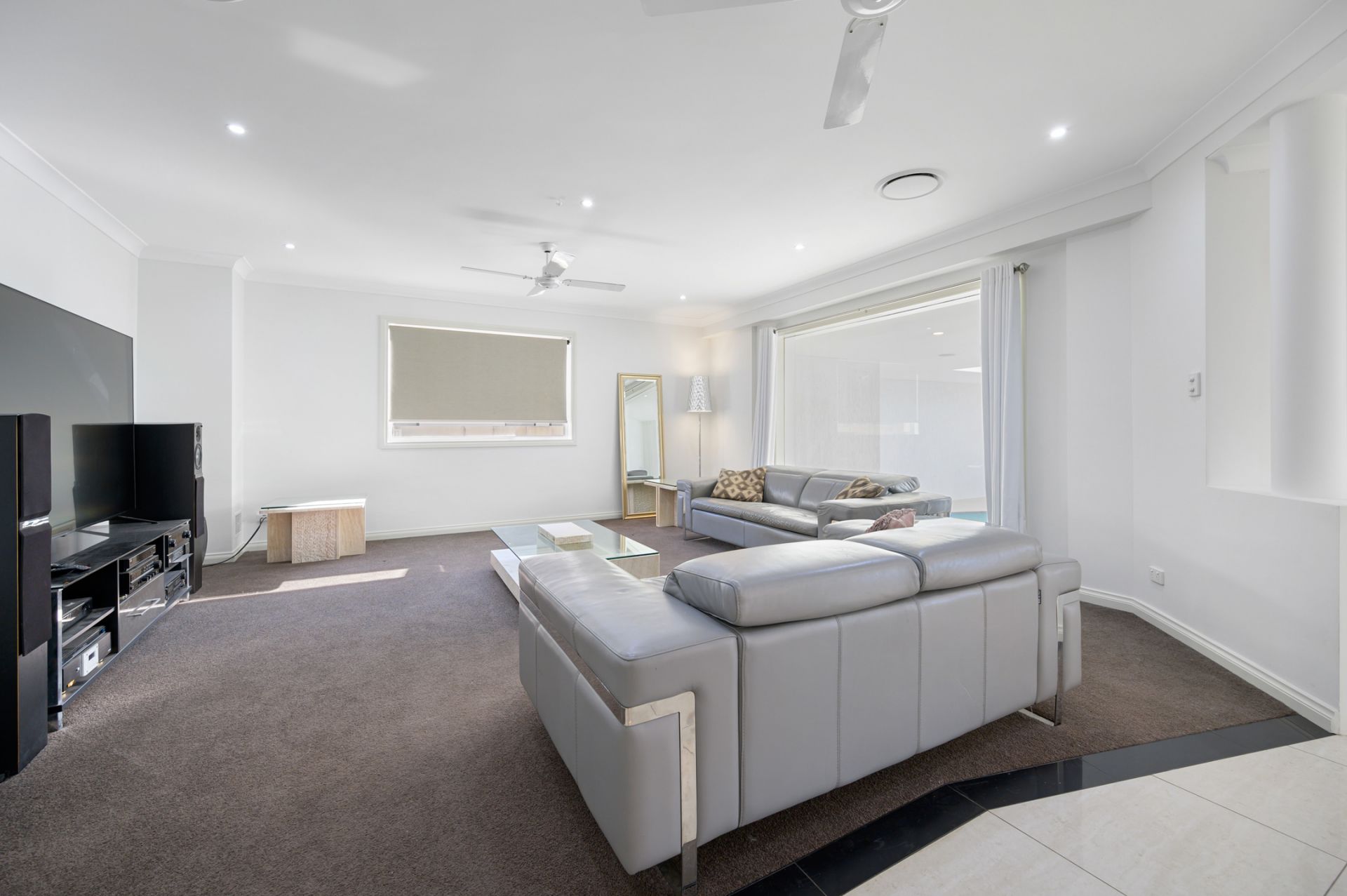 15 Excalibur Court, Sovereign Islands - Thumbnail 7
