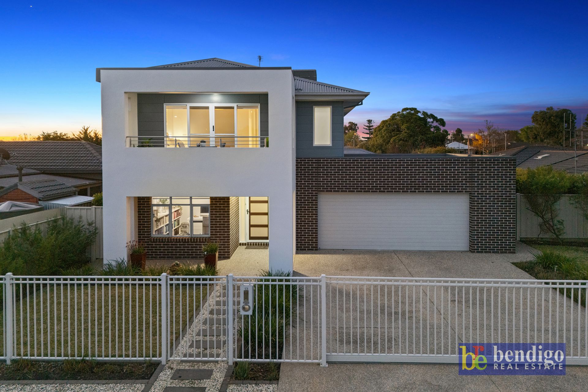 13 Nish Street Flora Hill VIC, Hill - Thumbnail 2