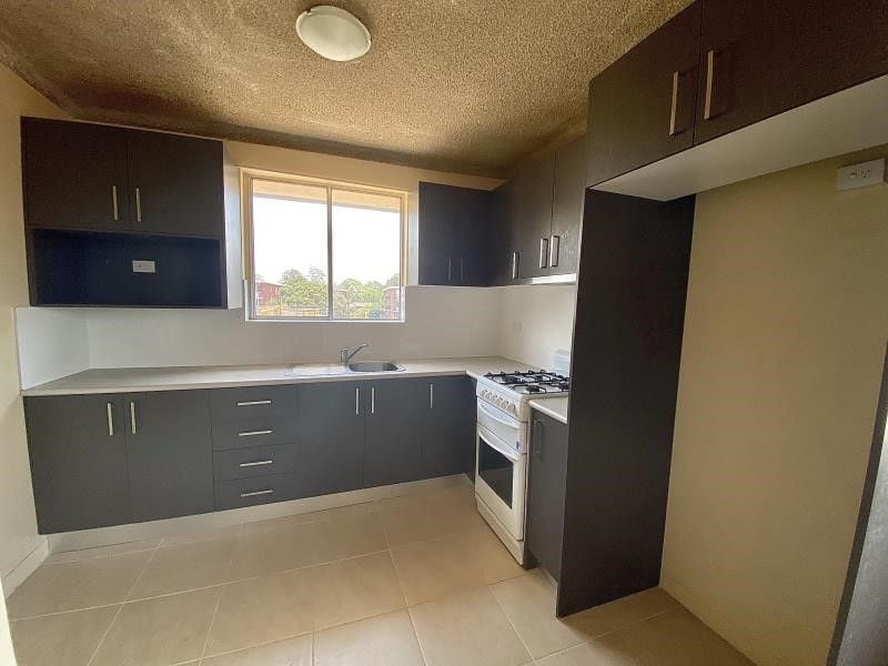 11/19 Livingstone Avenue, Botany, Botany - Thumbnail 2