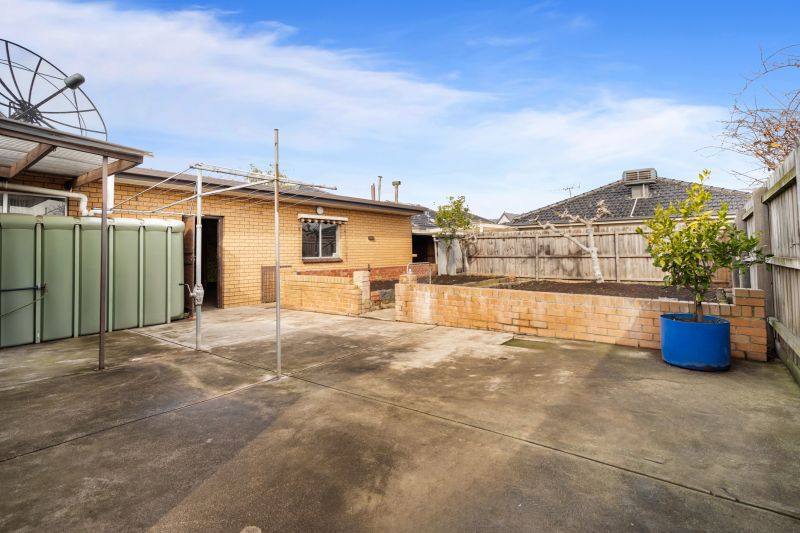 29 Burbank Drive, Reservoir