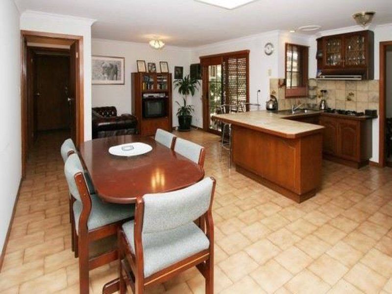 37 Hibiscus Avenue, Bundoora