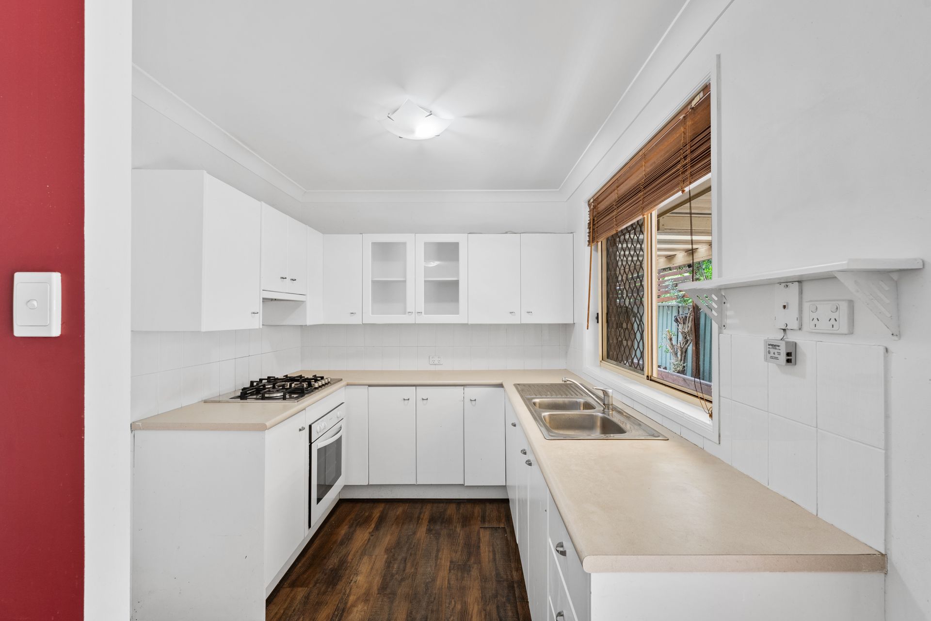 24 Tonkiss Street, Tuggerah, Tuggerah - Thumbnail 6