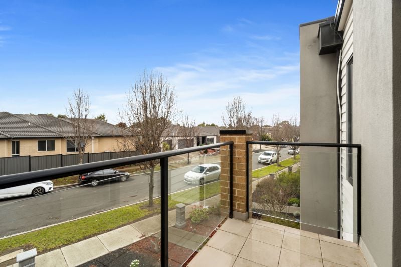 45 McCubbin Way, Mernda