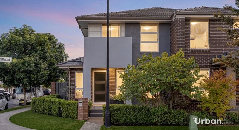 2J Cassinia Avenue
