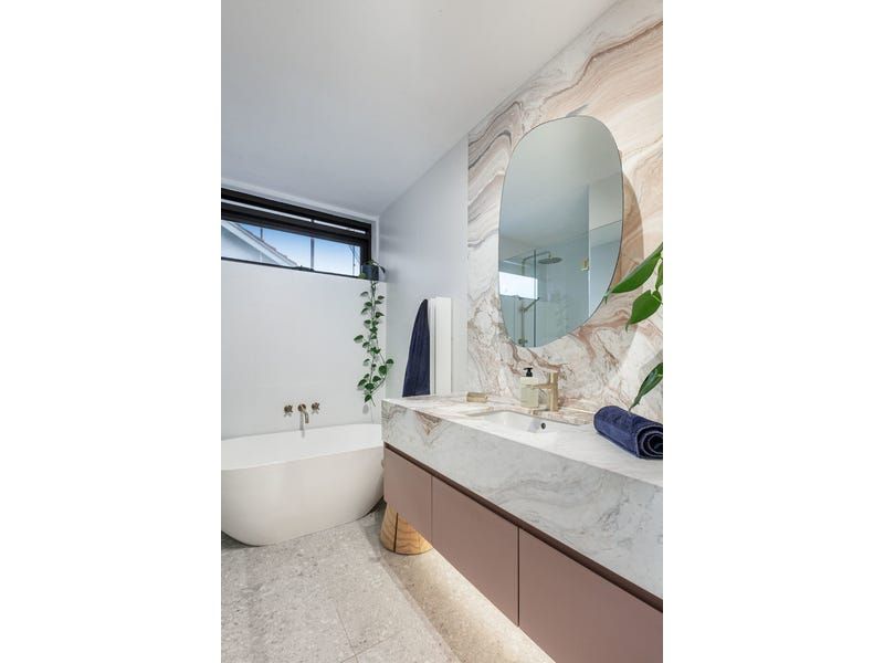 2/63 Domain Street, South Yarra, South Yarra - Thumbnail 7
