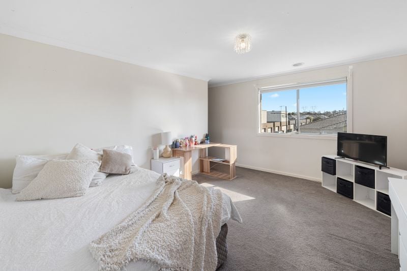 12 Dawkins Avenue, Fraser Rise