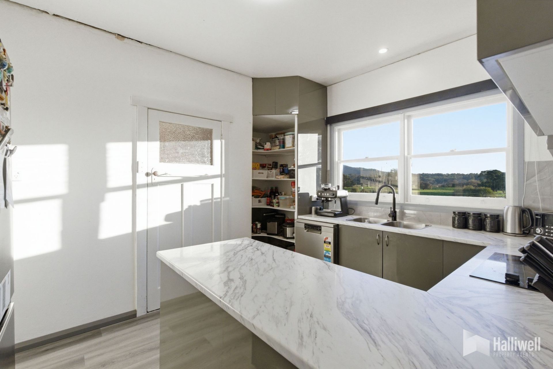 74 Hamilton Street, Latrobe, Latrobe - Thumbnail 5