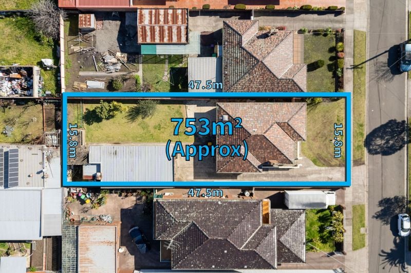 5 Hamilton Court, Lalor