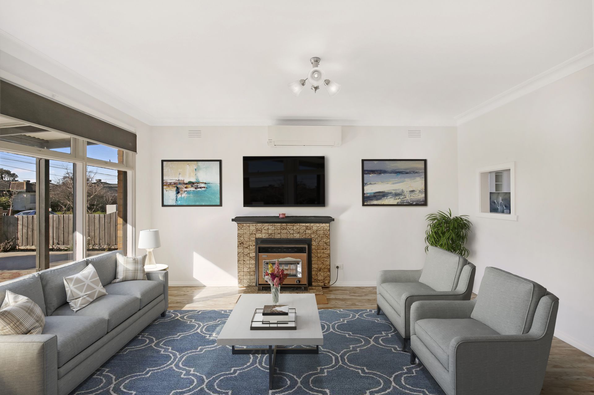 Carefree Contemporary Living On Cypress!