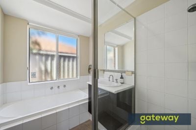 8/39 Barfield Road, Hammond Park