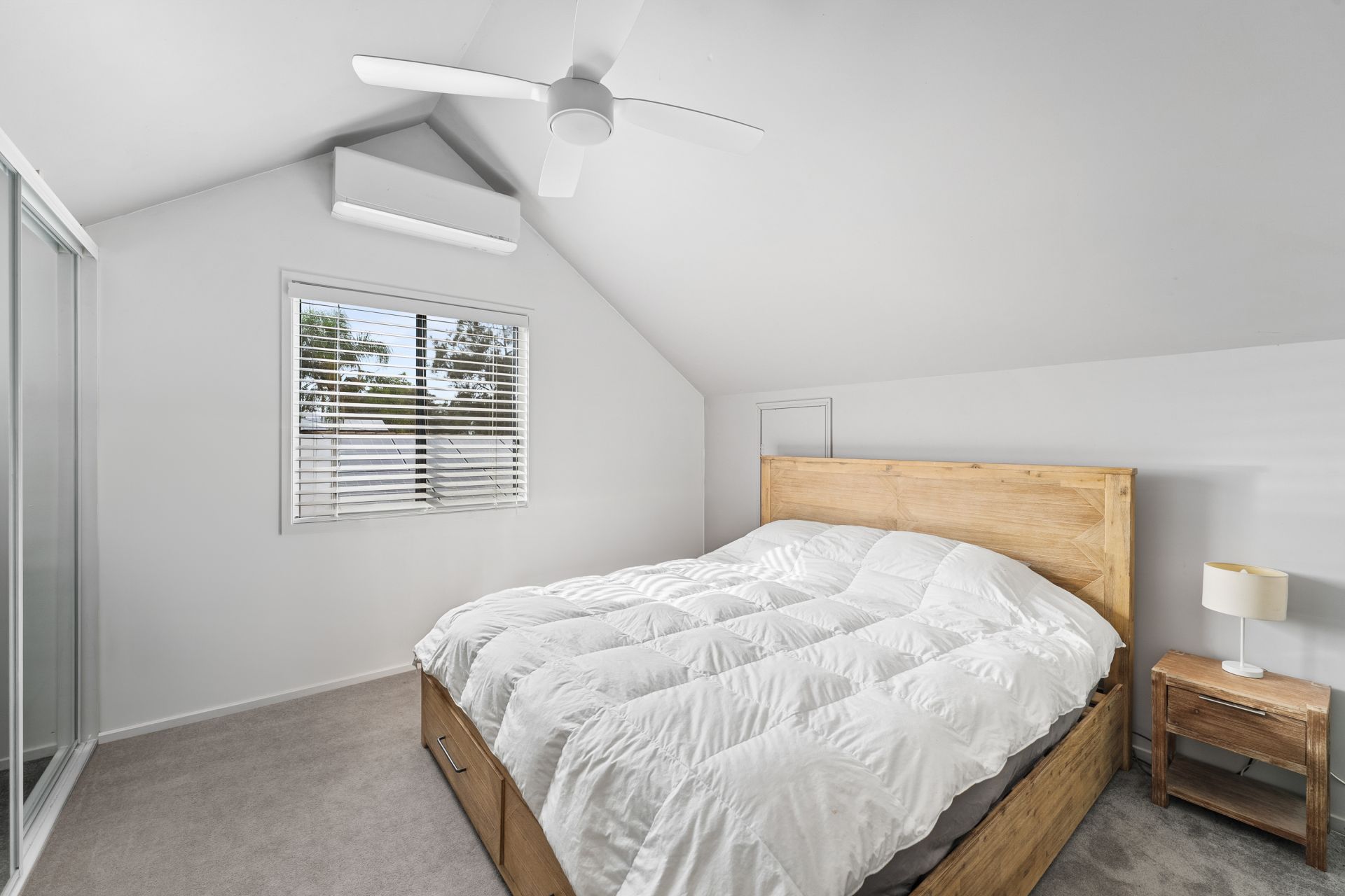 17 Barclay Avenue, Mannering Park NSW, Mannering Park - Thumbnail 8