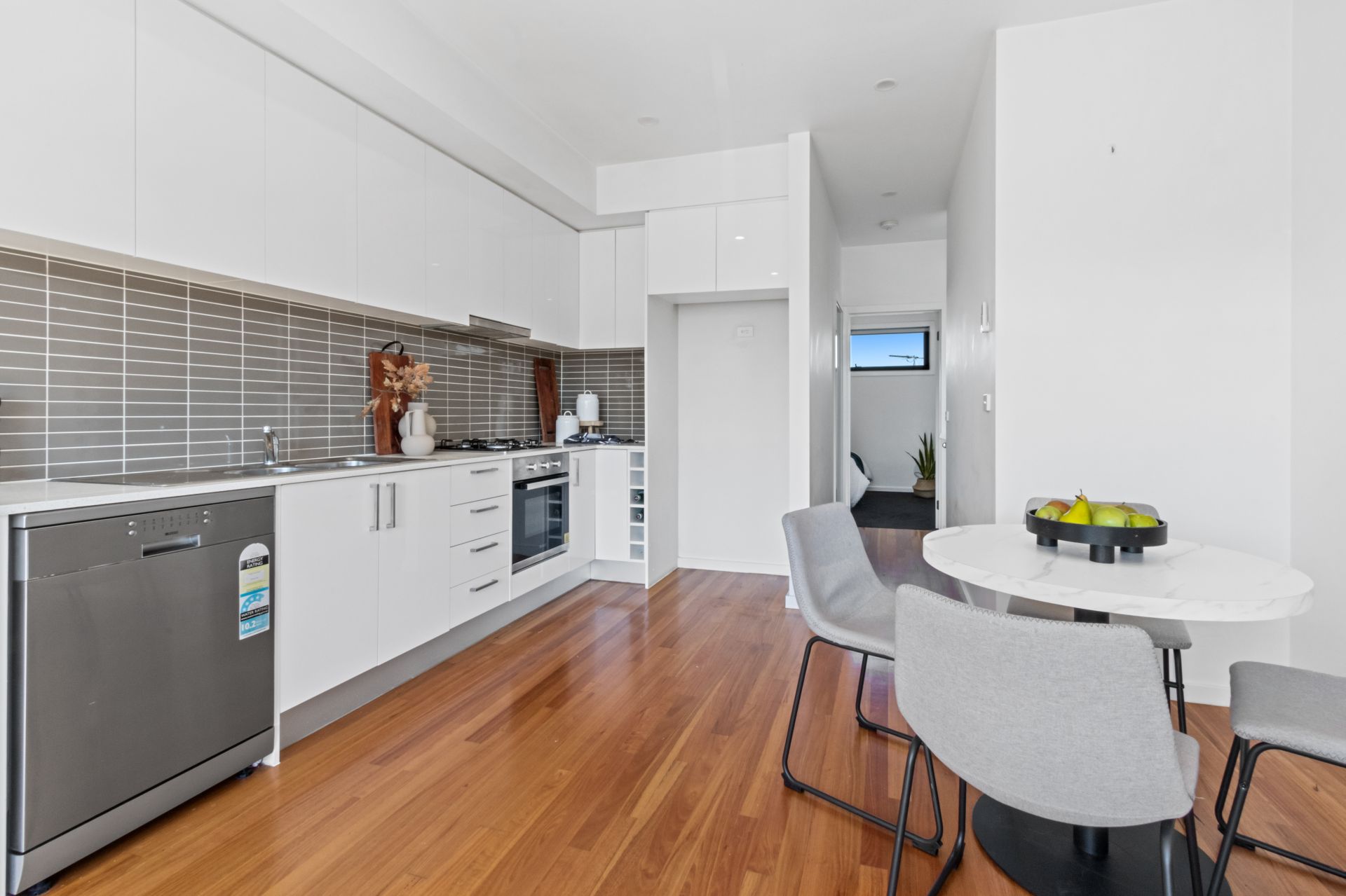 Two Bedroom Glenroy Townhouse!