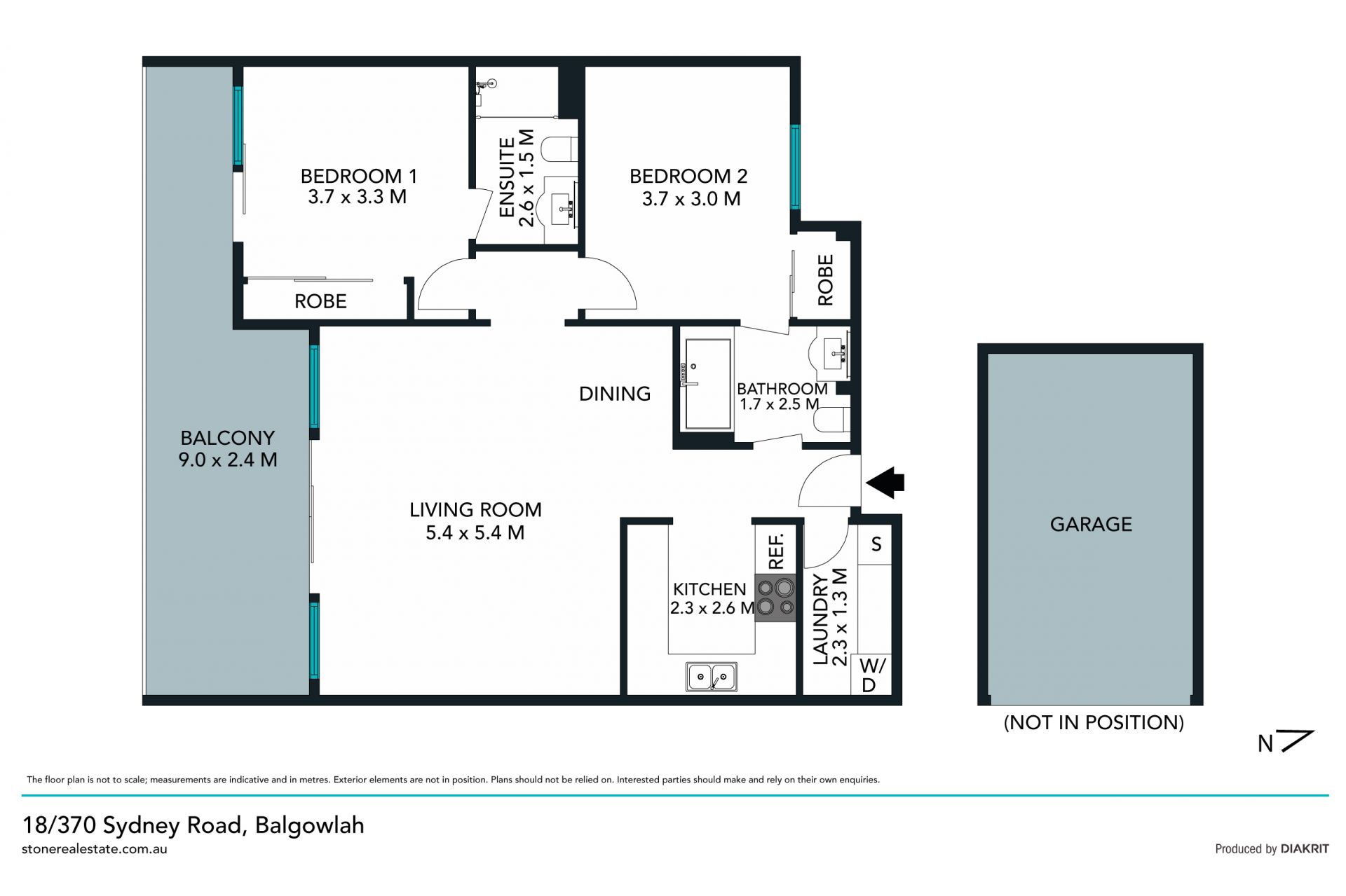 Spacious top floor apartment in convenient setting