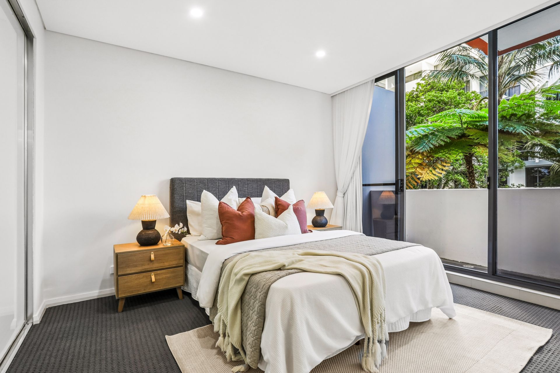 544/7 Crescent Street, Waterloo, Waterloo - Thumbnail 4