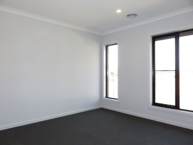 16 Liddiard Way, Mickleham