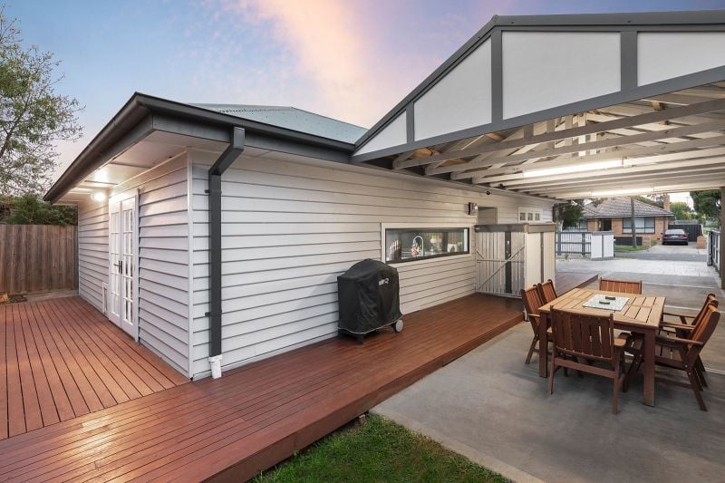 76 Lloyd Avenue, Reservoir