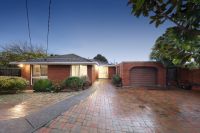 1 Old Dandenong Road, Oakleigh South VIC, Oakleigh South - Image 1