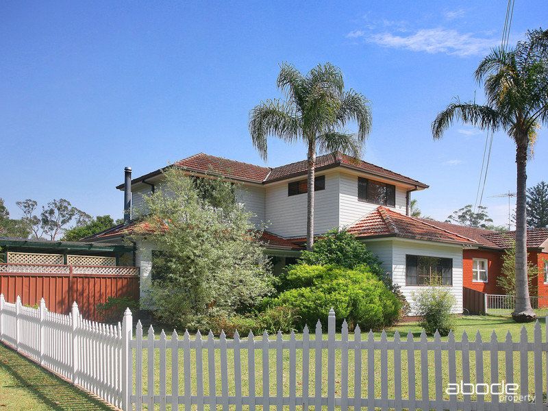 13 Taren Road CARINGBAH 2229