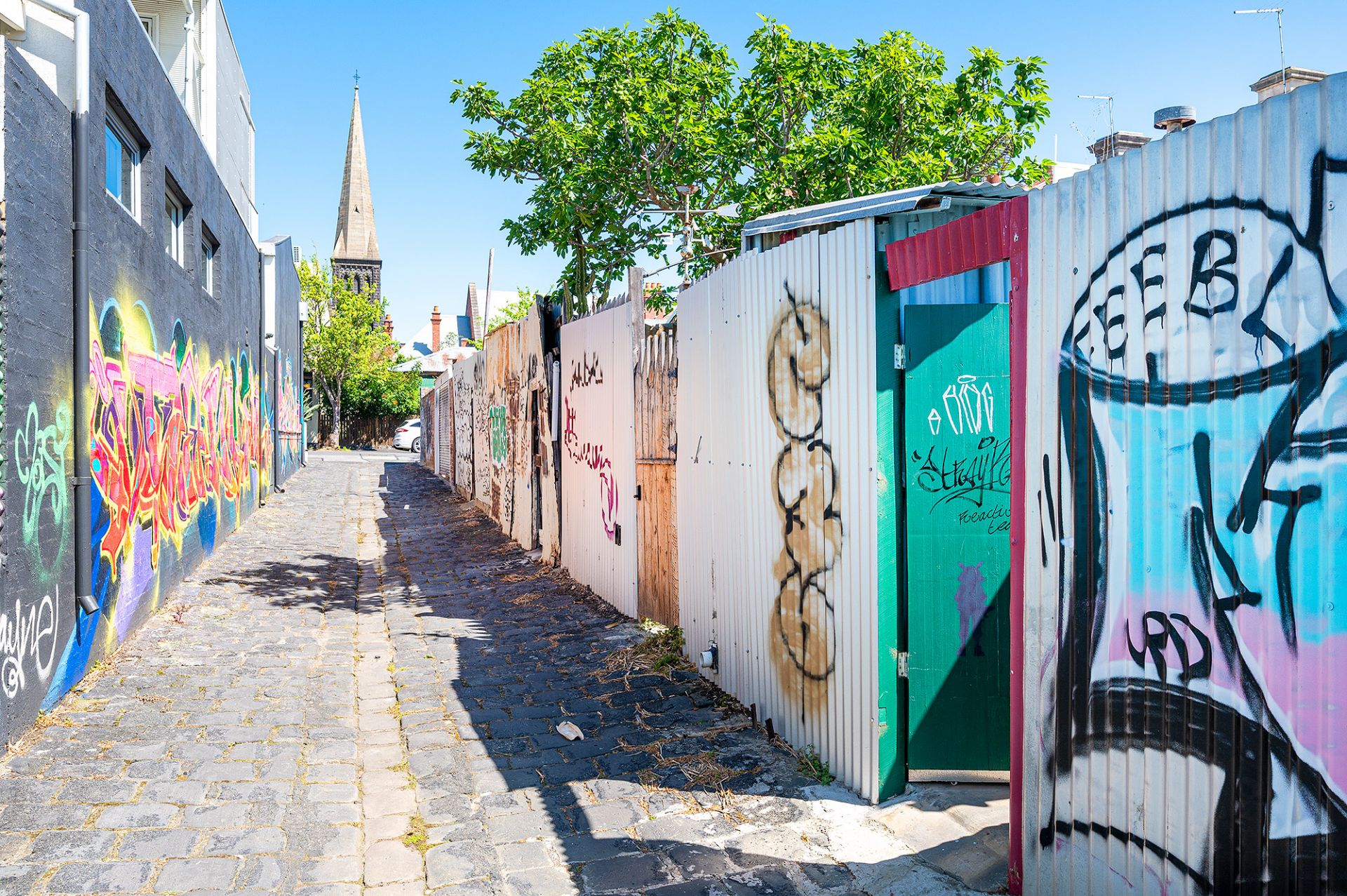 Charming Fitzroy Cottage: A Family Legacy Waiting for Its Next Chapter!