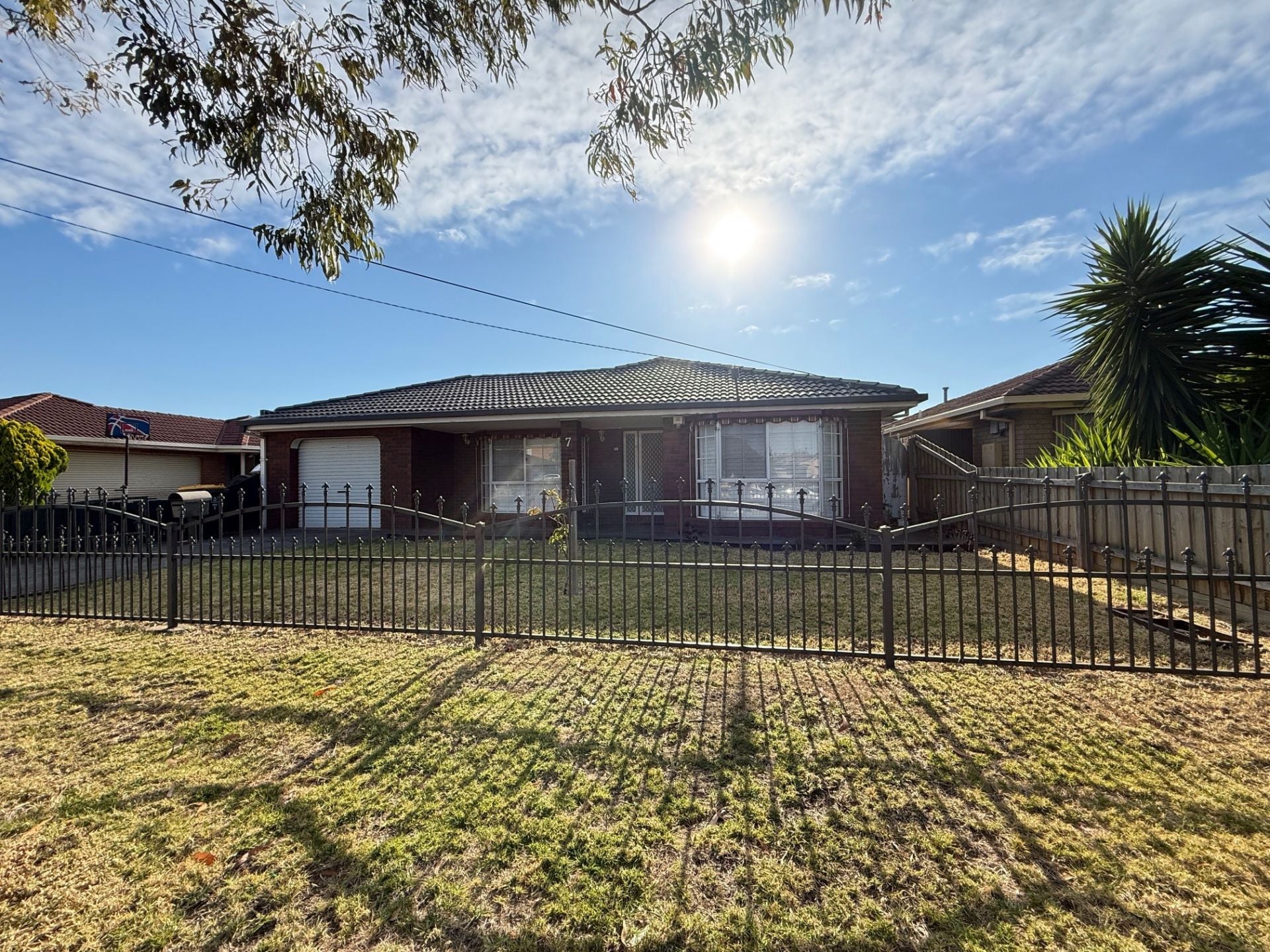 7 Elystan Road, Altona Meadows - Thumbnail 2