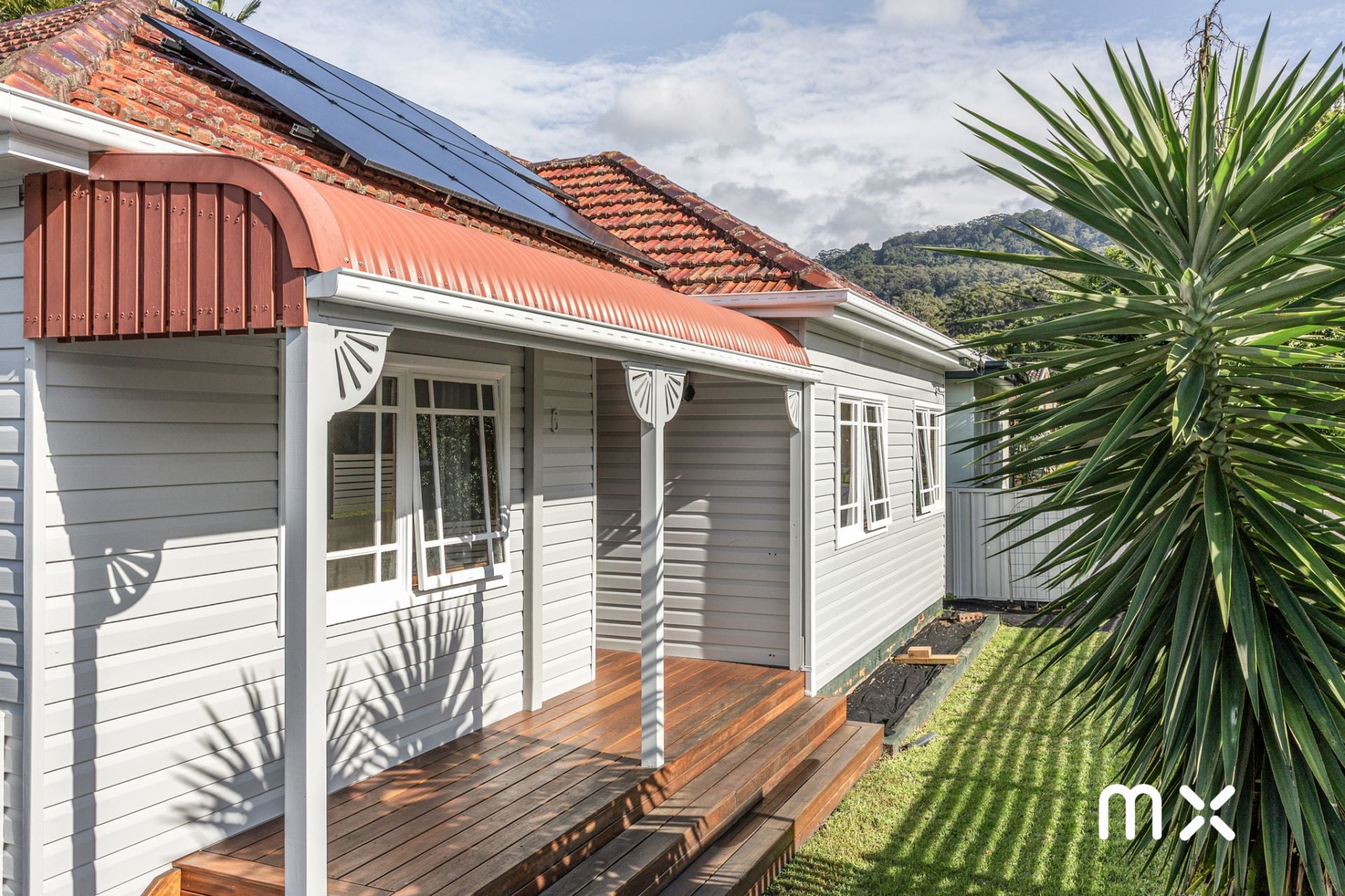 6 Lang Street, Woonona - Image 1