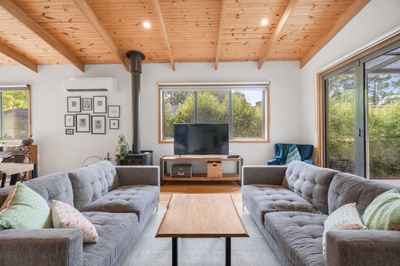 67 Whittlesea-Kinglake Road, Kinglake