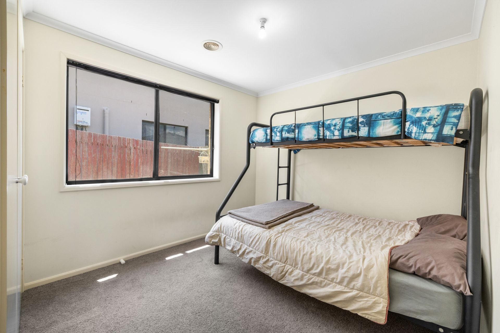 2/136 Halloran Drive, Jerrabomberra, Jerrabomberra - Thumbnail 7