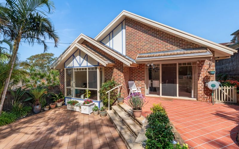8 Wistaria Street DOLANS BAY 2229