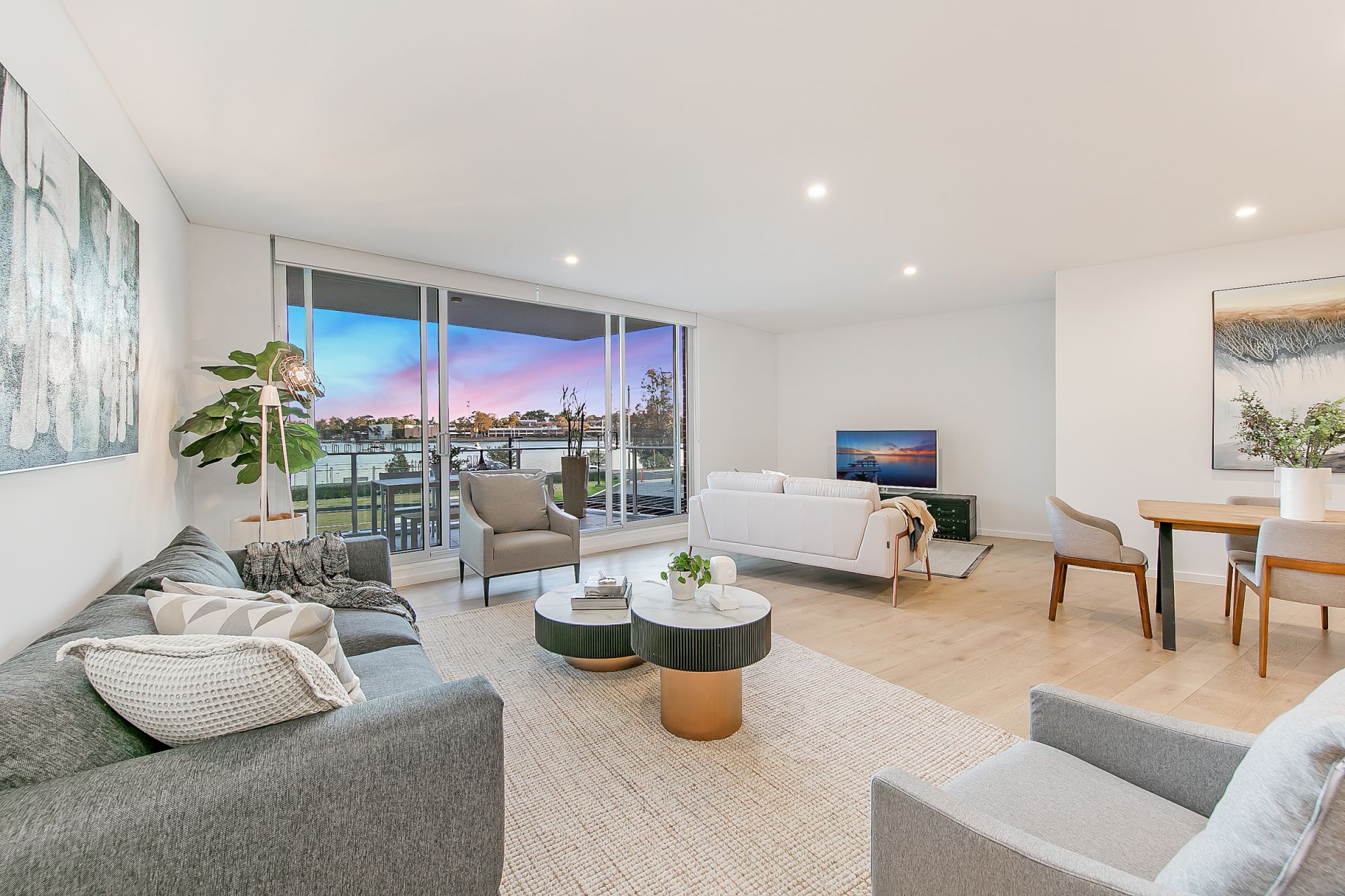 207/146 Bowden Street Meadowbank NSW, Meadowbank - Thumbnail 2