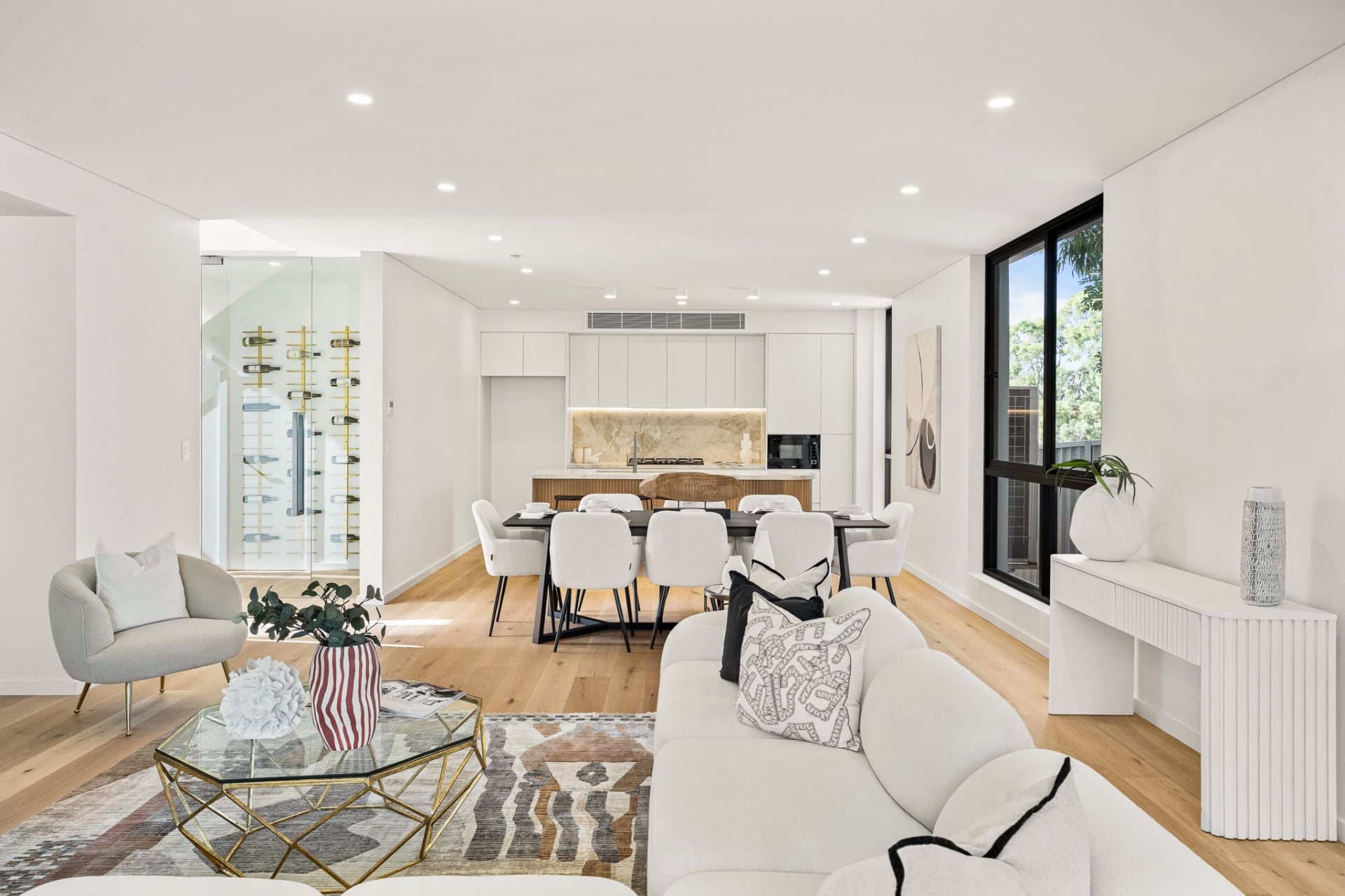 51B Saunders Bay Road, Caringbah South, Caringbah South - Thumbnail 3