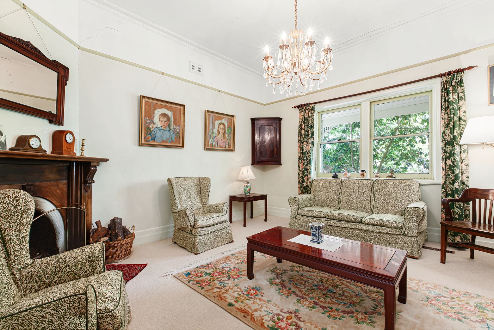 26 Erica Street, Canterbury, Canterbury - Thumbnail 2