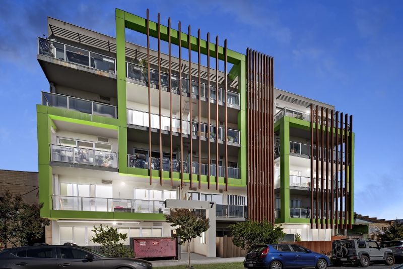 401/7 Warrs Avenue, Preston